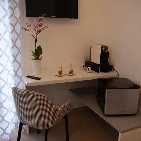 Casapaola Bed & Breakfast *